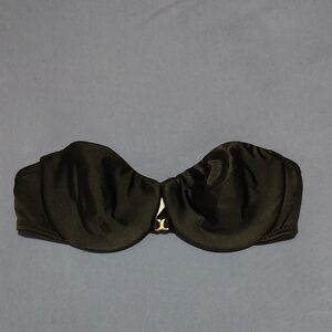 Elegant Black Strapless Bra
